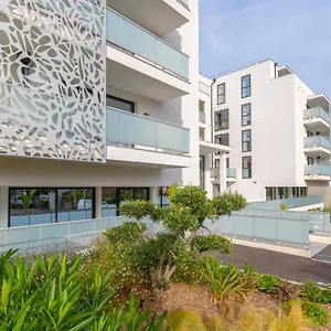 Lagrange Olympie Apartahotel